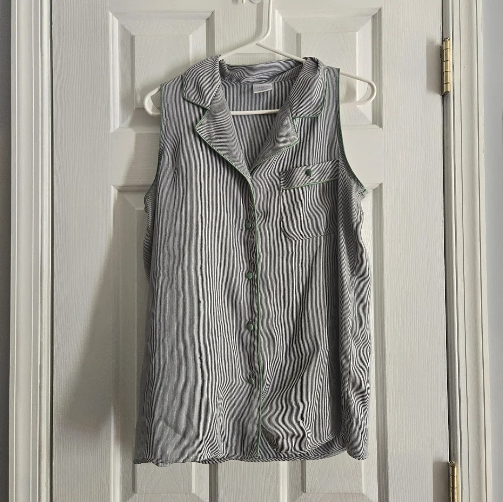 Striped Sleeveless Button-Up Blouse